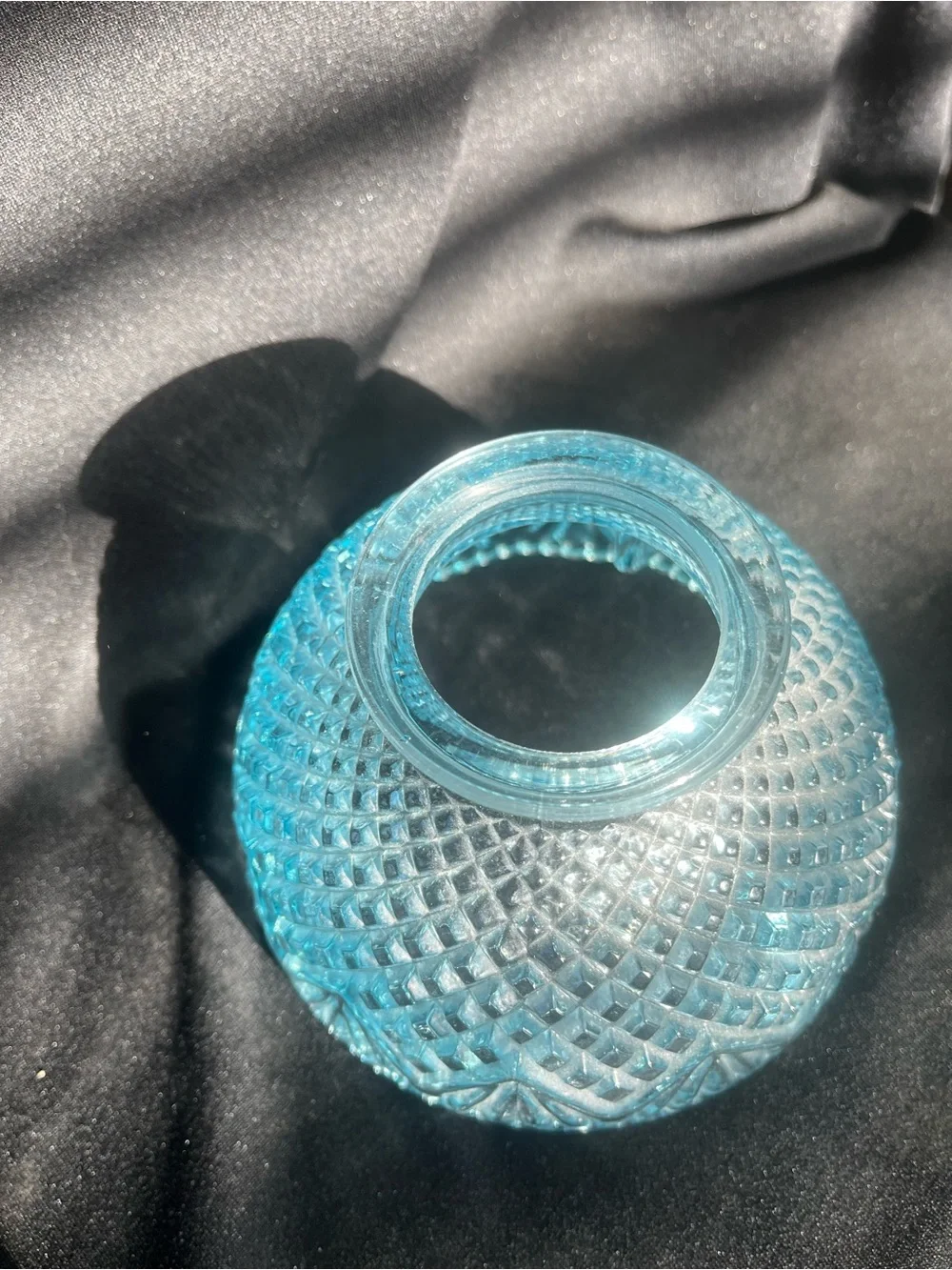 Westmoreland aqua pressed